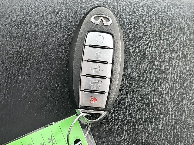 2015 INFINITI QX80 Base