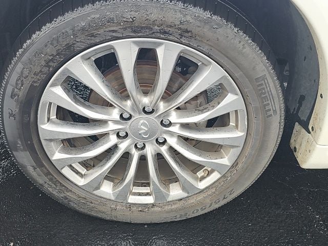 2015 INFINITI QX80 Base