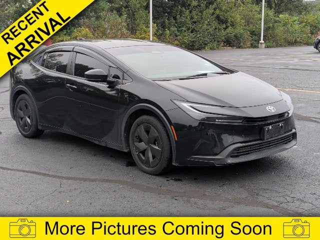 2024 Toyota Prius LE
