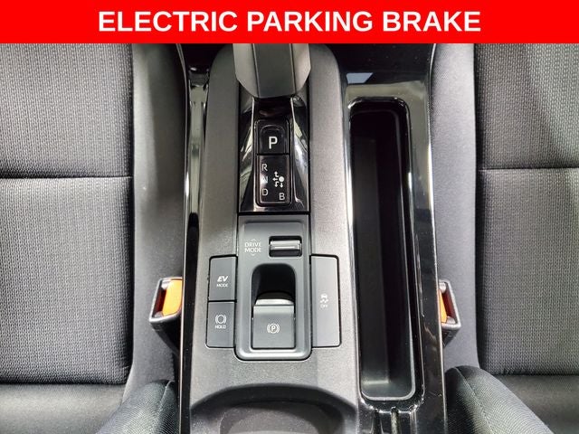 2023 Toyota Prius LE