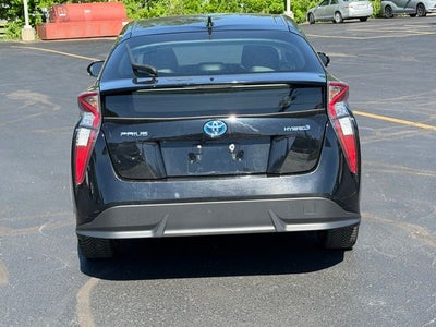 2017 Toyota Prius Four Touring