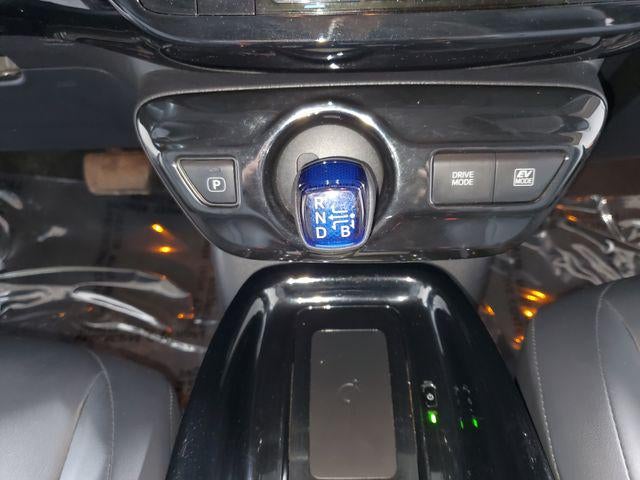 2017 Toyota Prius Four Touring