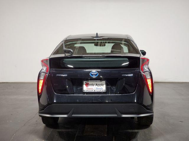 2017 Toyota Prius Four Touring