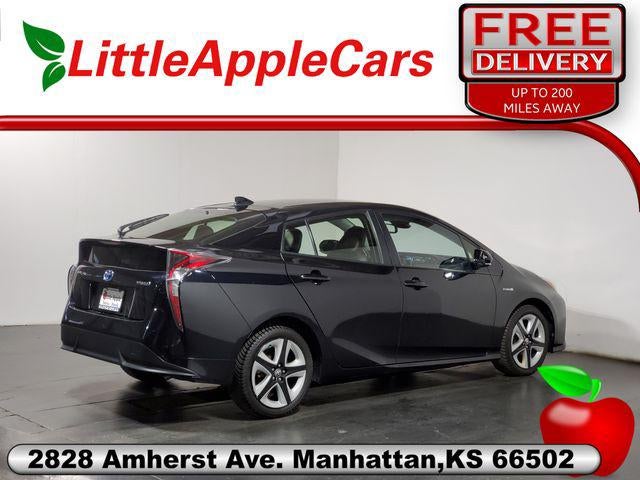 2017 Toyota Prius Four Touring