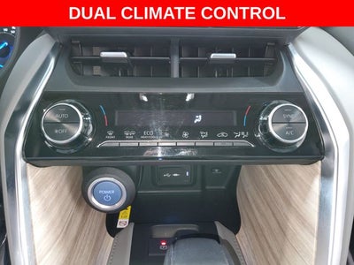 2022 Toyota Venza XLE