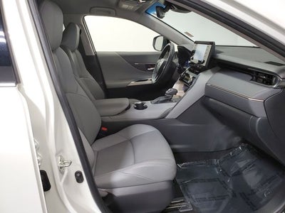 2022 Toyota Venza XLE