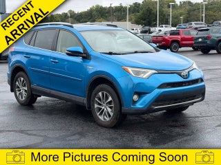 2017 Toyota RAV4 Hybrid XLE