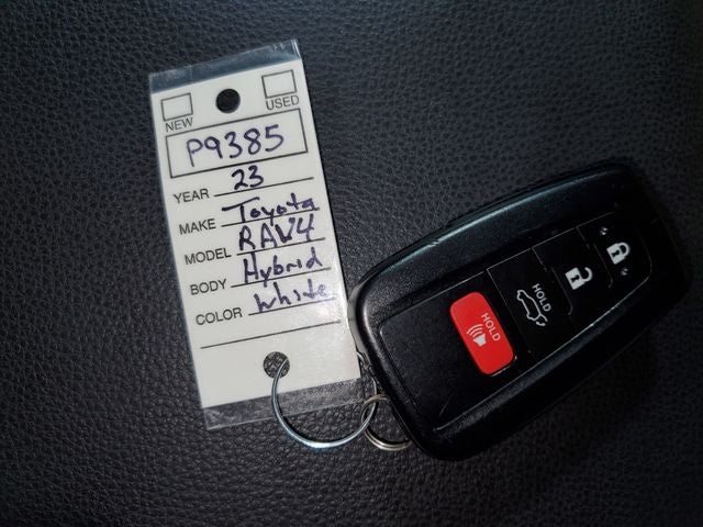 2023 Toyota RAV4 Hybrid XLE