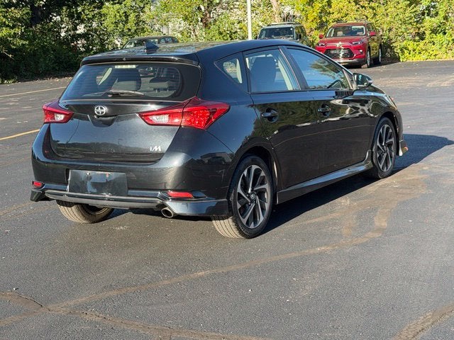 2016 Scion iM Base