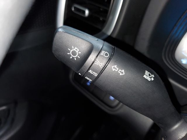2025 Hyundai Venue SE