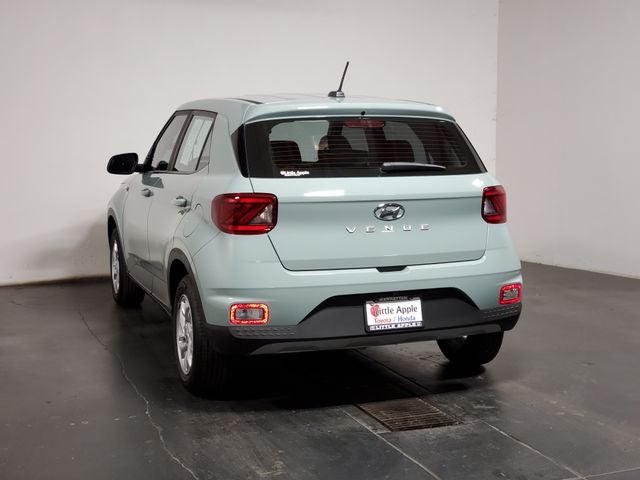 2025 Hyundai Venue SE