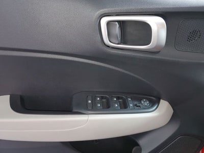 2024 Hyundai Venue SEL