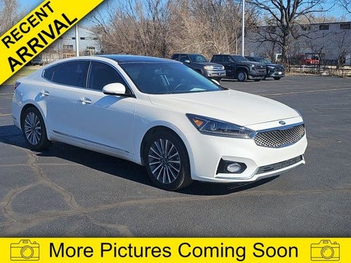 2017 Kia Cadenza Premium
