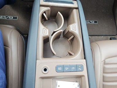 2024 Kia EV9 Land