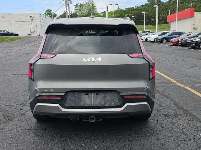 2024 Kia EV9 Land