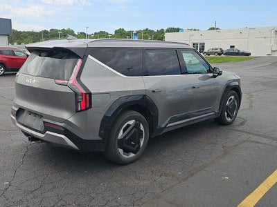 2024 Kia EV9 Land