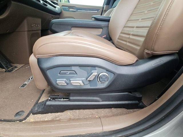 2024 Kia EV9 Land