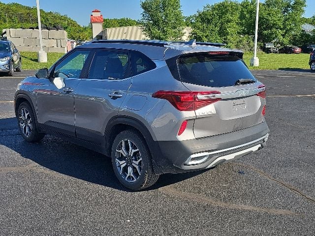 2022 Kia Seltos EX