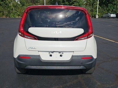 2022 Kia Soul LX