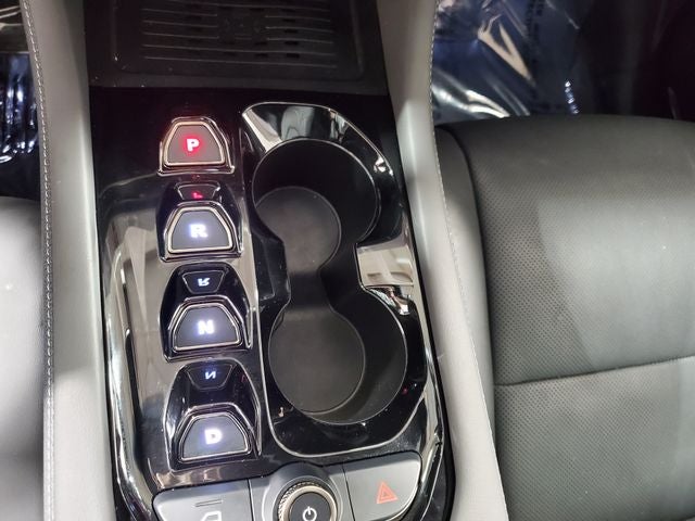 2024 VinFast VF 8 Plus