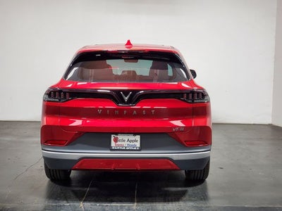 2024 VinFast VF 8 Plus