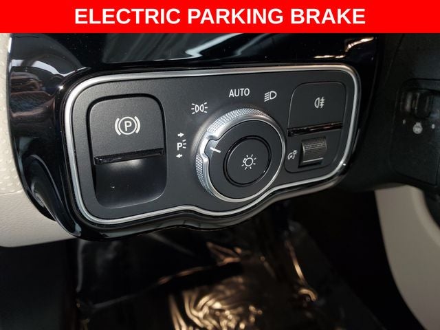 2022 Mercedes-Benz A-Class A 220